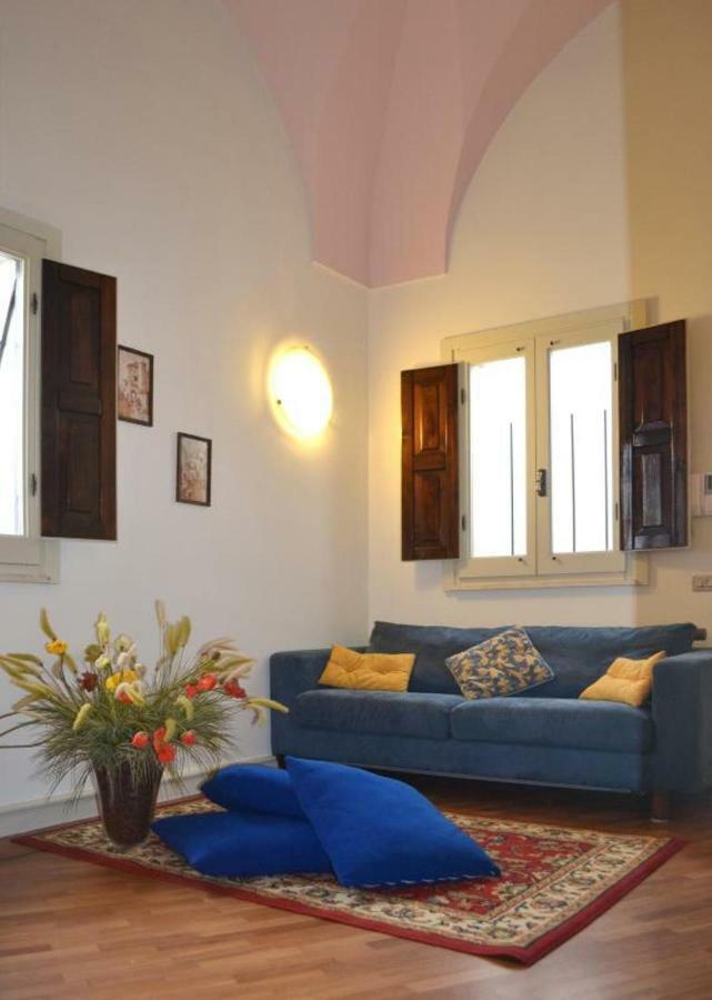 Casa Vacanze Ayroldi Лече Екстериор снимка